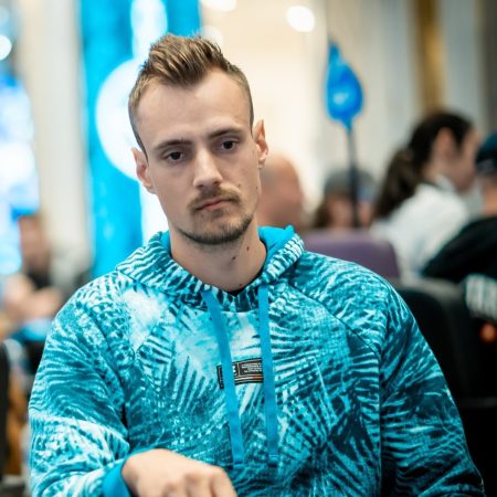 Négy magyar is továbbjutott az EAPT Grand Finale-n, Nyuli Tibor az élbolyban